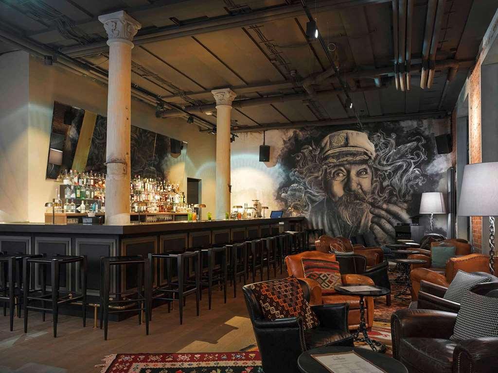 25Hours Hotel Altes Hafenamt Hamburg Restoran gambar